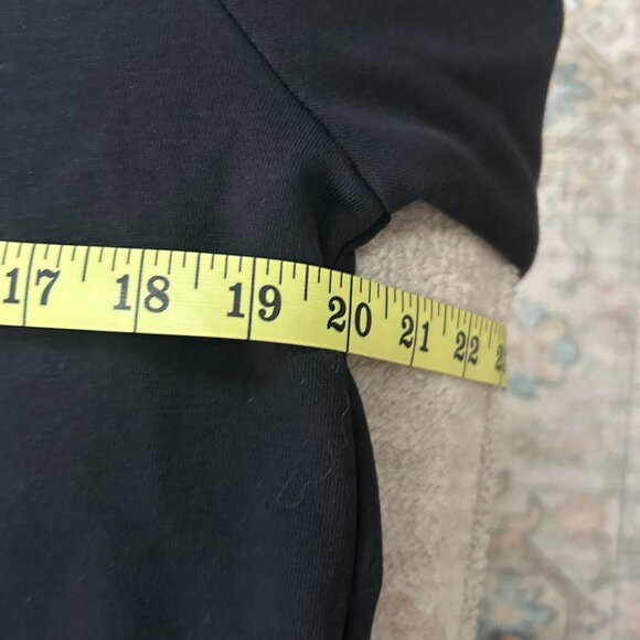 NWT Nike Classic Zip Up Hoodie in Black Size Small - Picture 8 of 8